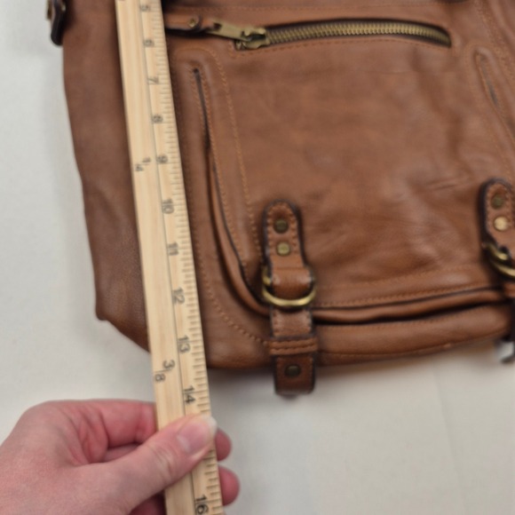 Clarks Brown Faux Leather Shoulder Bag Purse Leopard Lining Multi Pocket Satchel - Picture 14 of 16